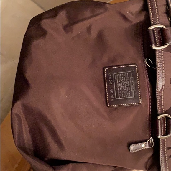 Coach Hampton Python Satchel. Serial # G06J-10264 - Picture 10 of 11